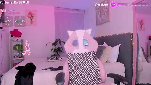 Snapshot of Littlee_lollii chatting on November 28, 1:17 am Littlee lollii online show from November 28, 1:17 am