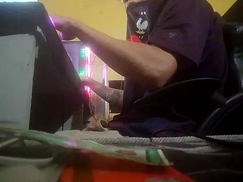 Veww1313 online show from October 7, 2:51 pm