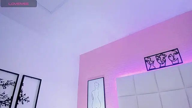 Meloddy Parkerr  online show from April 14, 4:06 am