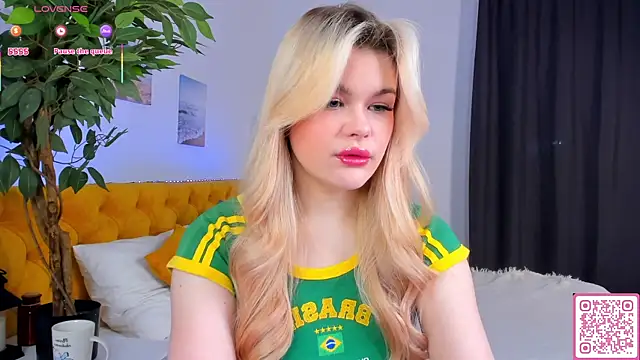 ShyEmma  online show from March 21, 1:07 am