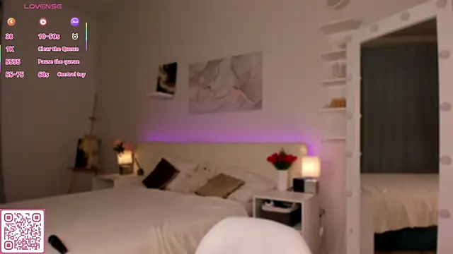 ShyEmma  online show from April 14, 10:15 pm