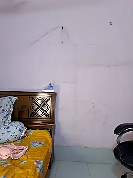 Bristy- online show from February 16, 8:02 am