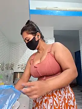 Bristy- online show from March 15, 10:33 am