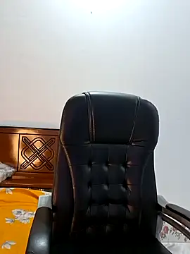 Bristy- online show from March 8, 2:20 pm