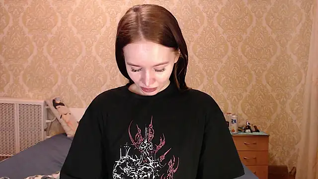 Kitkaat00 online show from November 15, 11:36 am