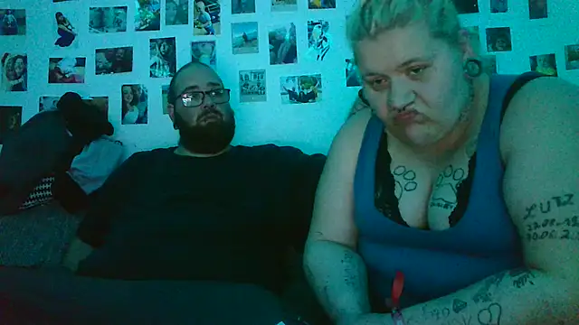 mrandmrsdarkside online show from March 12, 7:40 pm