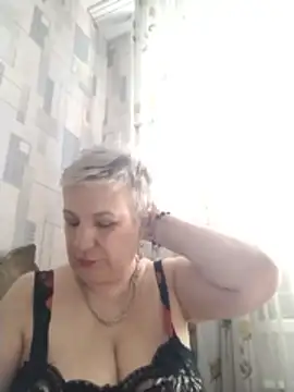 StarNicole online show from June 10, 5:52 am