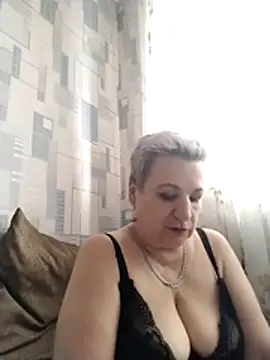 StarNicole online show from June 14, 11:33 am