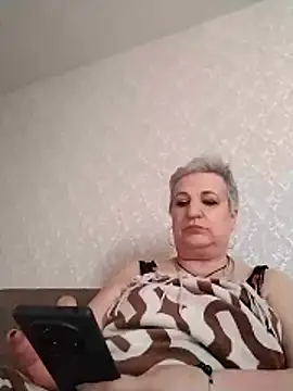 StarNicole online show from April 28, 1:59 pm