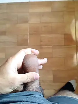 Snapshot of O_Mascarado_NK chatting on September 10, 12:26 pm O Mascarado NK online show from September 10, 12:26 pm