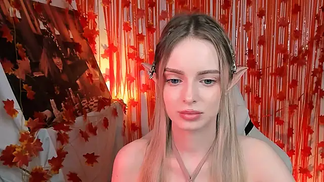 JuliaBrewwer online show from October 27, 11:55 am