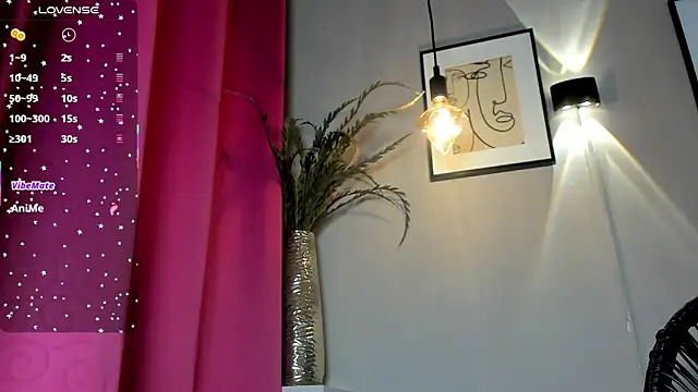 Snapshot of dulce_fiore07 chatting on November 16, 12:32 pm dulce fiore07 online show from November 16, 12:32 pm