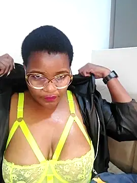 ChubbyBitch26 online show from June 21, 7:30 pm