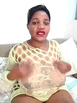 ChubbyBitch26 online show from May 8, 9:07 pm