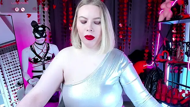 Anna Maxwell online show from February 16, 2:10 am