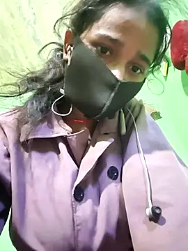 Snapshot of PIHU999 chatting on October 11, 7:42 am PIHU999 online show from October 11, 7:42 am