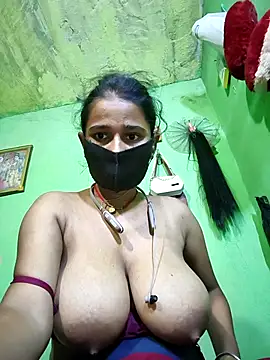 Snapshot of PIHU999 chatting on October 12, 2:40 pm PIHU999 online show from October 12, 2:40 pm