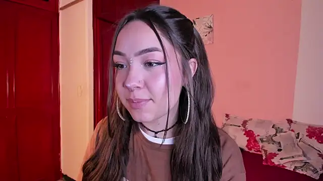 Snapshot of Pariss_Gold chatting on October 12, 1:51 am Pariss Gold online show from October 12, 1:51 am