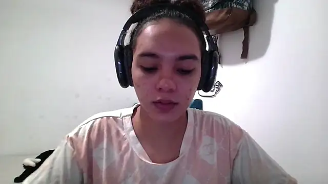 Taylor Tina online show from October 3, 9:05 pm