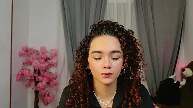 Taylor Tina online show from October 9, 9:54 am