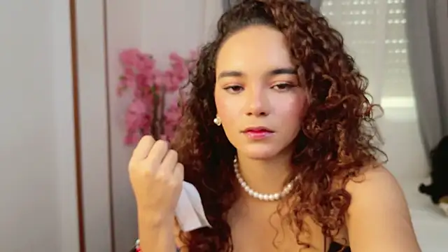 Taylor Tina online show from September 25, 8:31 am