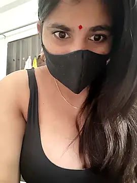 Snapshot of MISS_RIYA14 chatting on November 11, 4:29 am MISS RIYA14 online show from November 11, 4:29 am