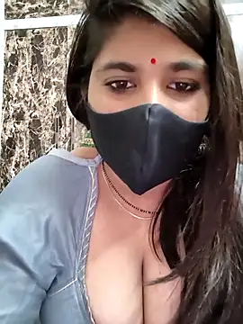 Snapshot of MISS_RIYA14 chatting on November 16, 5:45 am MISS RIYA14 online show from November 16, 5:45 am