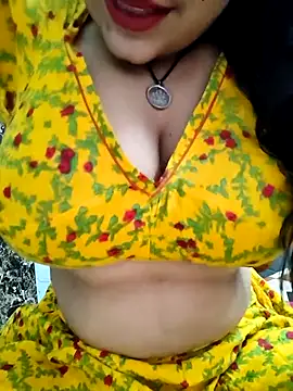 Snapshot of MISS_RIYA14 chatting on October 24, 4:22 am MISS RIYA14 online show from October 24, 4:22 am