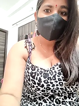 Snapshot of MISS_RIYA14 chatting on November 20, 8:04 am MISS RIYA14 online show from November 20, 8:04 am