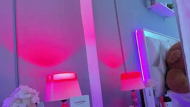 minnari online show from October 13, 5:47 pm