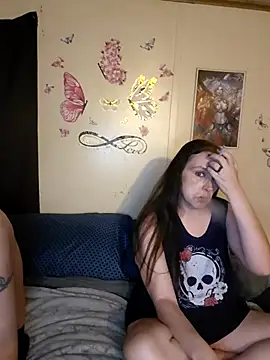 Snapshot of Shy_Naughty_Girl chatting on July 3, 5:25 am Shy Naughty Girl online show from July 3, 5:25 am