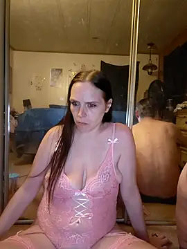 Snapshot of Shy_Naughty_Girl chatting on June 14, 4:35 am Shy Naughty Girl online show from June 14, 4:35 am