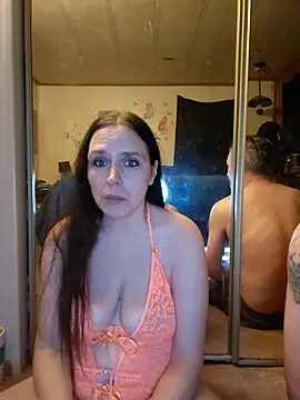 Snapshot of Shy_Naughty_Girl chatting on June 5, 3:22 am Shy Naughty Girl online show from June 5, 3:22 am