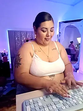 AndreaKinky online show from October 25, 8:24 am