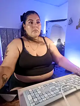 AndreaKinky online show from October 30, 8:12 am