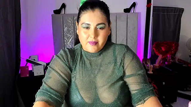AndreaKinky online show from April 23, 10:44 pm
