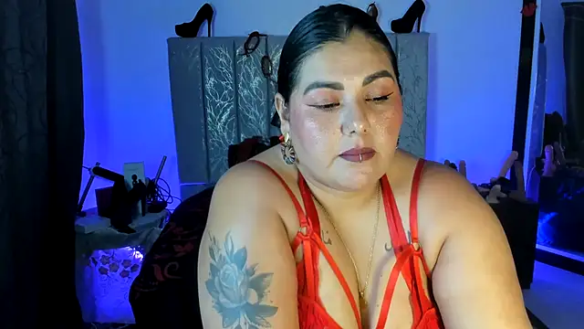 AndreaKinky online show from May 14, 10:29 pm