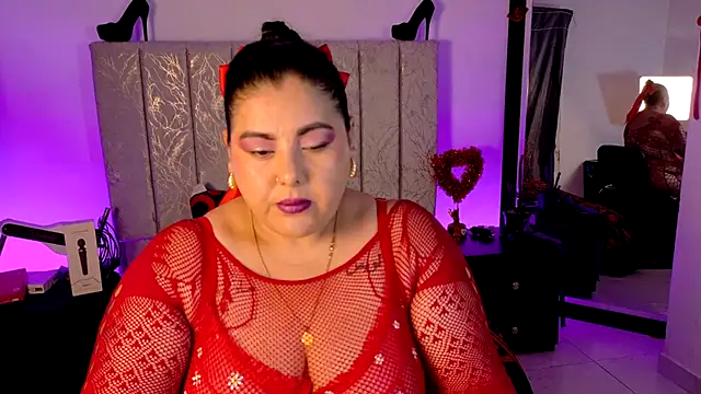 AndreaKinky online show from March 24, 8:14 am