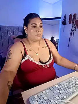 AndreaKinky online show from October 20, 9:37 pm