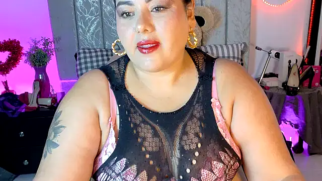 AndreaKinky online show from March 8, 8:17 am