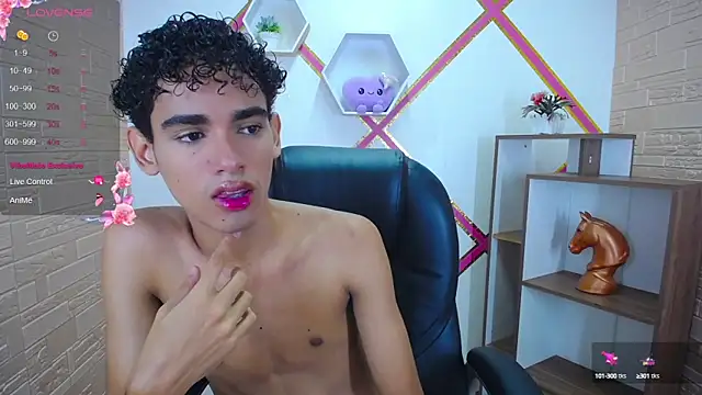 Blake Mils online show from September 29, 6:24 pm