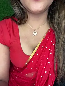 SEXY-SIMI-BHABI online show from April 7, 9:00 am