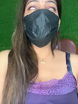 SEXY-SIMI-BHABI online show from April 5, 12:39 am