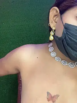 SEXY-SIMI-BHABI online show from April 8, 9:16 pm