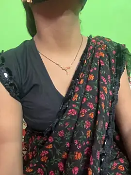 Snapshot of SEXY-SIMI-BHABI chatting on September 28, 7:48 am SEXY-SIMI-BHABI online show from September 28, 7:48 am