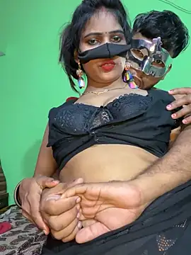 Snapshot of SEXY-SIMI-BHABI chatting on September 25, 6:19 am SEXY-SIMI-BHABI online show from September 25, 6:19 am