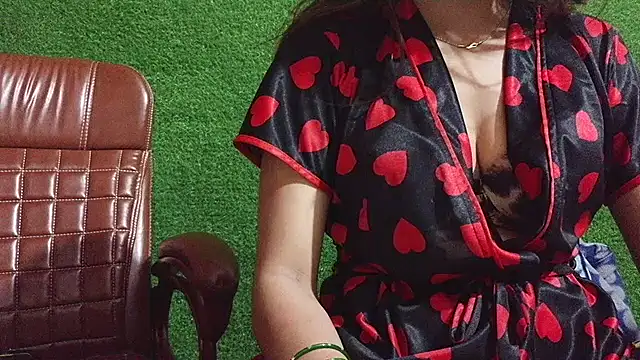 SEXY-SIMI-BHABI online show from May 14, 11:18 am