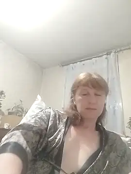 Snapshot of Flower2931 chatting on May 12, 6:47 pm Flower2931 online show from May 12, 6:47 pm