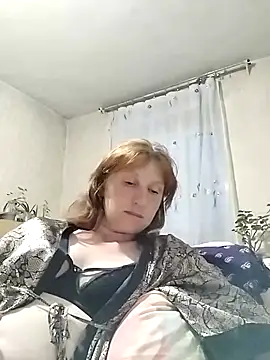 Snapshot of Flower2931 chatting on May 22, 5:55 pm Flower2931 online show from May 22, 5:55 pm