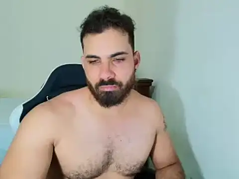 Snapshot of max_love255 chatting on October 1, 8:13 pm max love255 online show from October 1, 8:13 pm